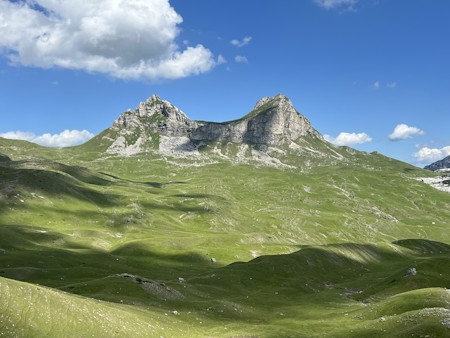 Countryside, Grass, Hill, Mountain, Mountain Range, Nature, Outdoors, Peak, Plateau, Scenery