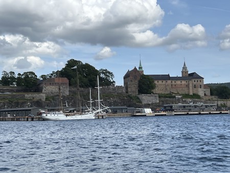 Boat, Fortress, Harbor, Pier, Port, Sailboat, Spire, Water, Watercraft, Waterfront